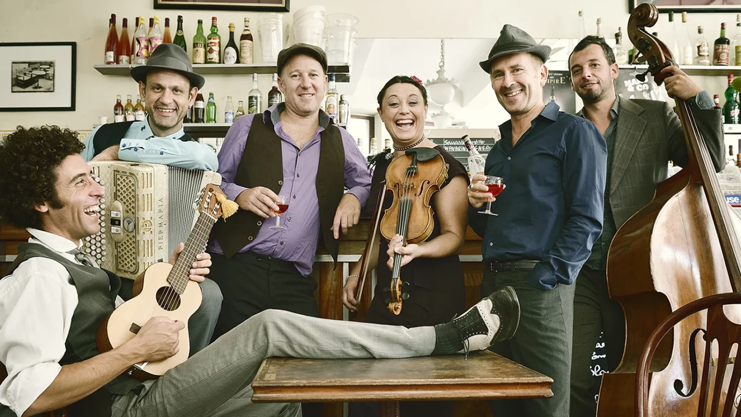 bal 05 septembre nyons avec le big band de Manu and Co